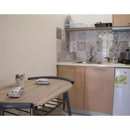 Papatsas Center Apartman Nidrí