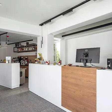 Papatsas Center Apartman Nidrí